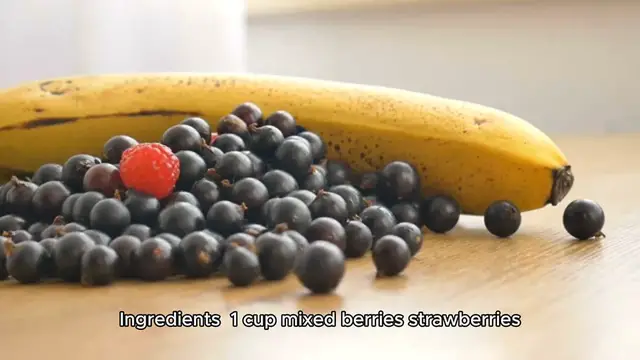 Video thumbnail for fruit smoothies recipe