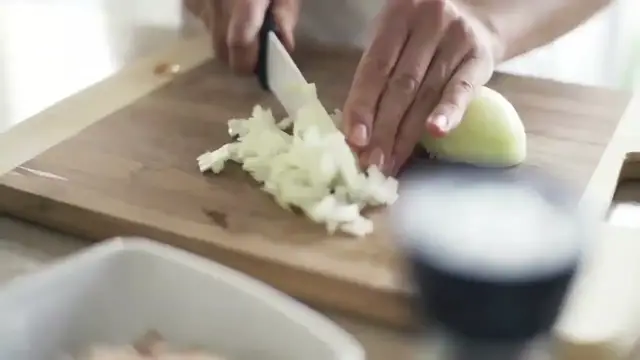 Video thumbnail for Marzipan Pigs - Lucky Pigs for New Years_ traditional German gift ✪ MyGerman.Recipes(720P_HD)