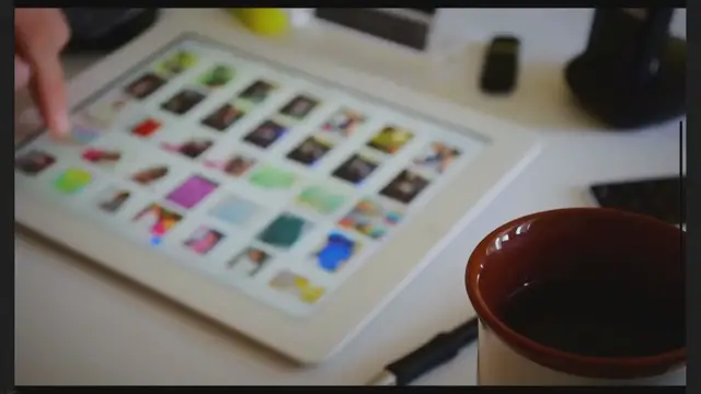 Video thumbnail for How to Add a Reflection Effect on Image in PowerPoint