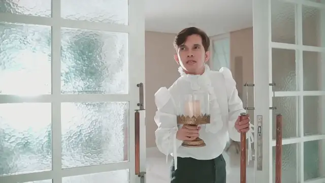 Video thumbnail for Lord of Mysteries Chapter 7 : Code Names