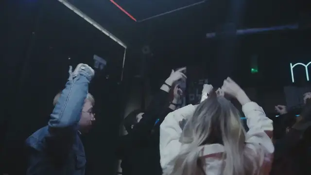 Video thumbnail for Finding Singles for Dating in Chicago: A Comprehensive Guide