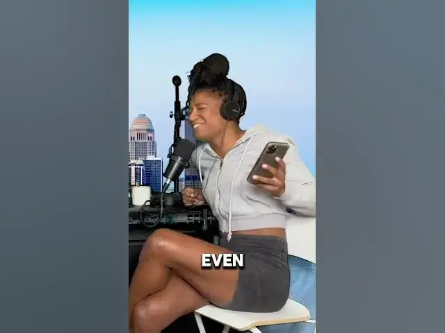 Video thumbnail for Check out those adlib skills 🔥😮‍💨 #podcast #mma #ufc