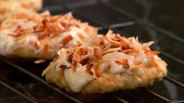 Video thumbnail for 
				 The Great Bake Off