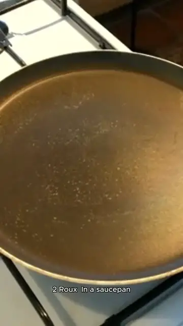 Video thumbnail for turkey gravy recipe