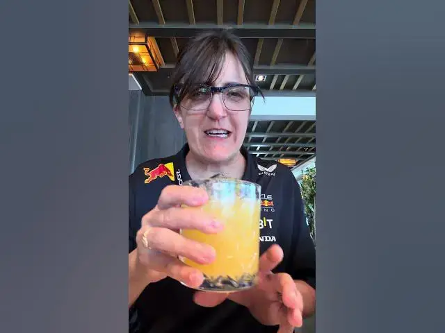 Video thumbnail for Cucumber Mojito… Without the Alcohol? 🌿🍹