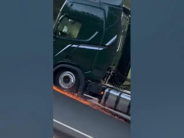 Video thumbnail for beautiful and beautiful truck