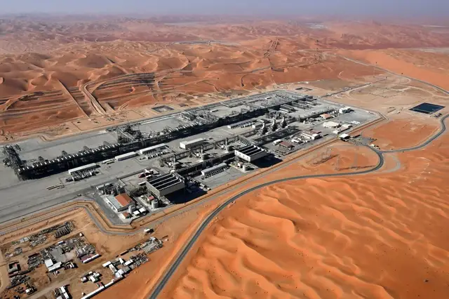 Video thumbnail for Satellite image shows critical Saudi pipeline damaged in drone attack