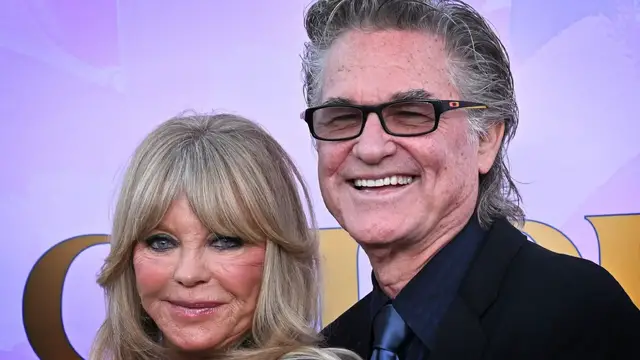 Video thumbnail for Glaring Red Flags In Goldie Hawn & Kurt Russell's Relationship
