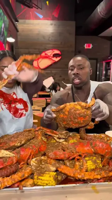 Video thumbnail for Clawdaddy platter   seafoodboil  biggroove  shorts  asmr(720P HD)