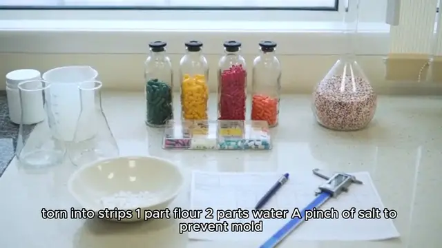 Video thumbnail for Paper Mache Recipe