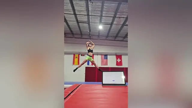 Video thumbnail for Longest duration aerial neck spin