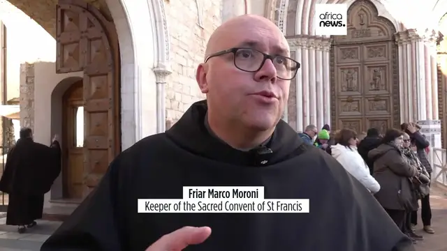 Video thumbnail for Italy: St Francis of Assisi's bones on public display for first time