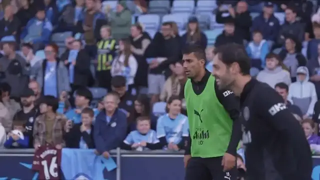 'Video thumbnail for Man City hold open training as preparations for new season continue'