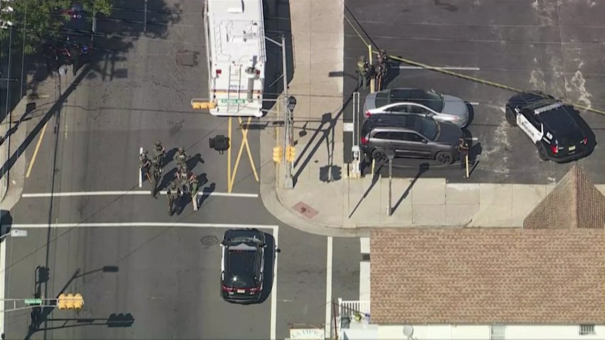 Video thumbnail for Police shooting leaves officer in critical condition second officer wounded and man dead