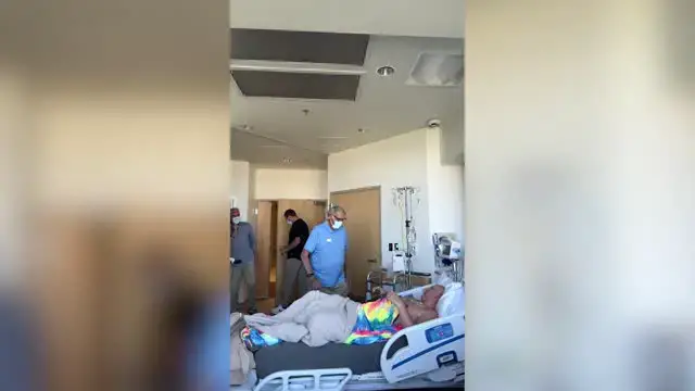 Video thumbnail for Grandpa Flies For The First Time In 20 Years For Grandson's Final Chemo Session | Happily TV