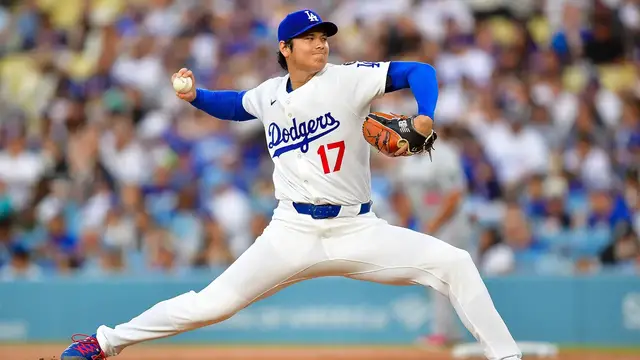 Video thumbnail for Will the Dodgers' Rotation Get Healthy in Time for Stretch Run?