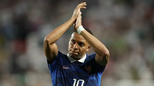 Video thumbnail for Mbappé vs. Messi: French Star Closing in on World Cup Record