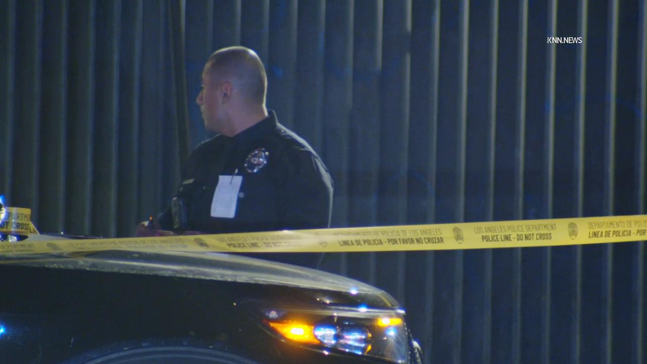 Video thumbnail for US, Los Angeles: Florence-Firestone Fatal Shooting Next to Taco Stand.