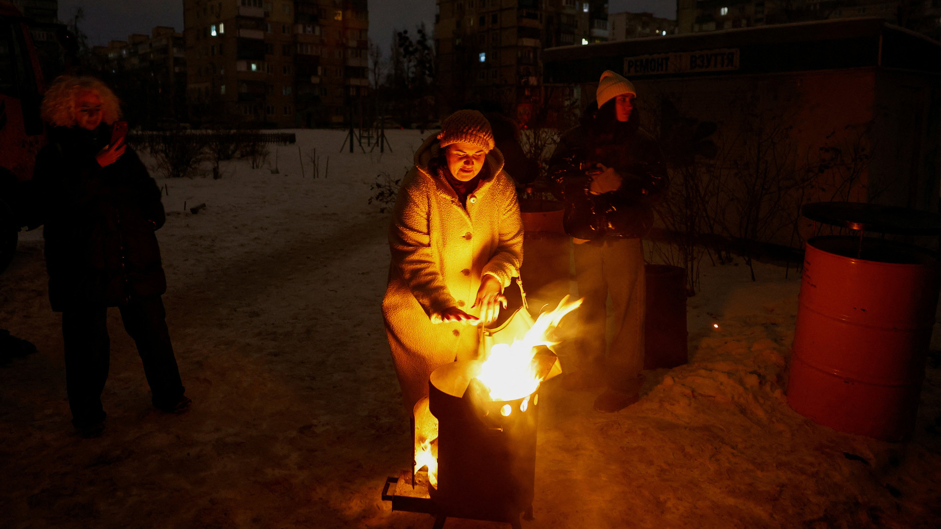 Video thumbnail for After Trump call, Russia agrees to pause attacks on Kyiv amid cold spell