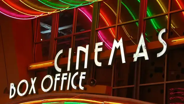 Video thumbnail for Movie Theaters Bet $2.7 Billion on a Bigger, Better Night Out