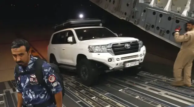 Video thumbnail for Qatar sends search and rescue teams to support Venezuela earthquake response