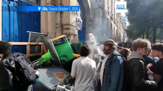 Video thumbnail for French protests over school conditions spread as students set fires and put up blockades