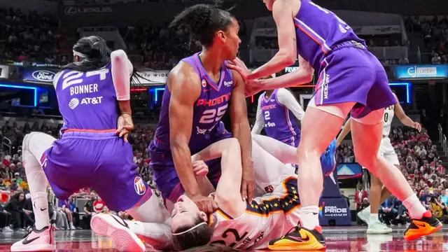 Video thumbnail for Dan Sileo Criticizes WNBA Leadership and Promotion