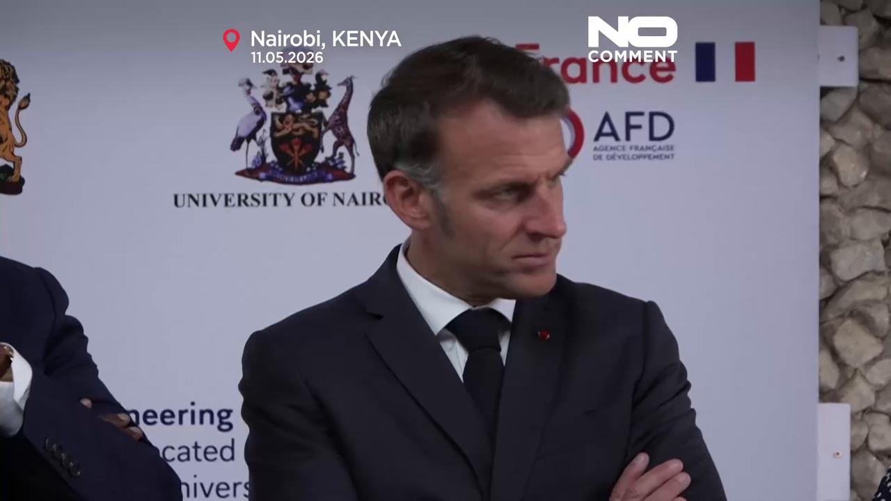 Video thumbnail for Macron dances to ‘Hakuna Matata’ during welcome ceremony in Kenya