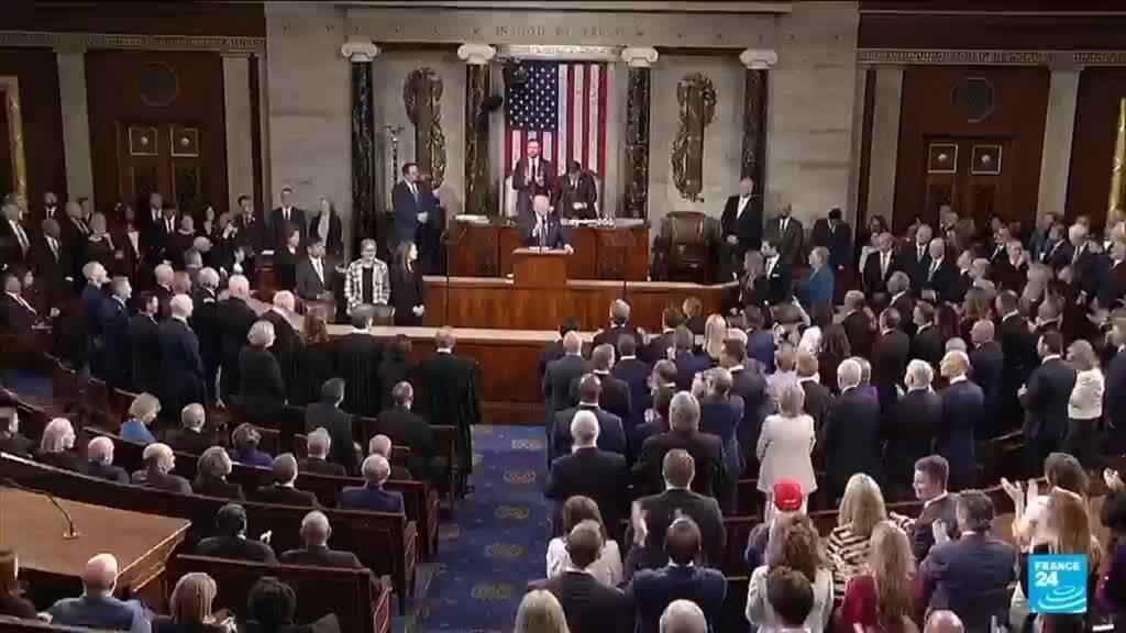 Video thumbnail for Senate leaders scramble to save bipartisan deal and avert partial government shutdown