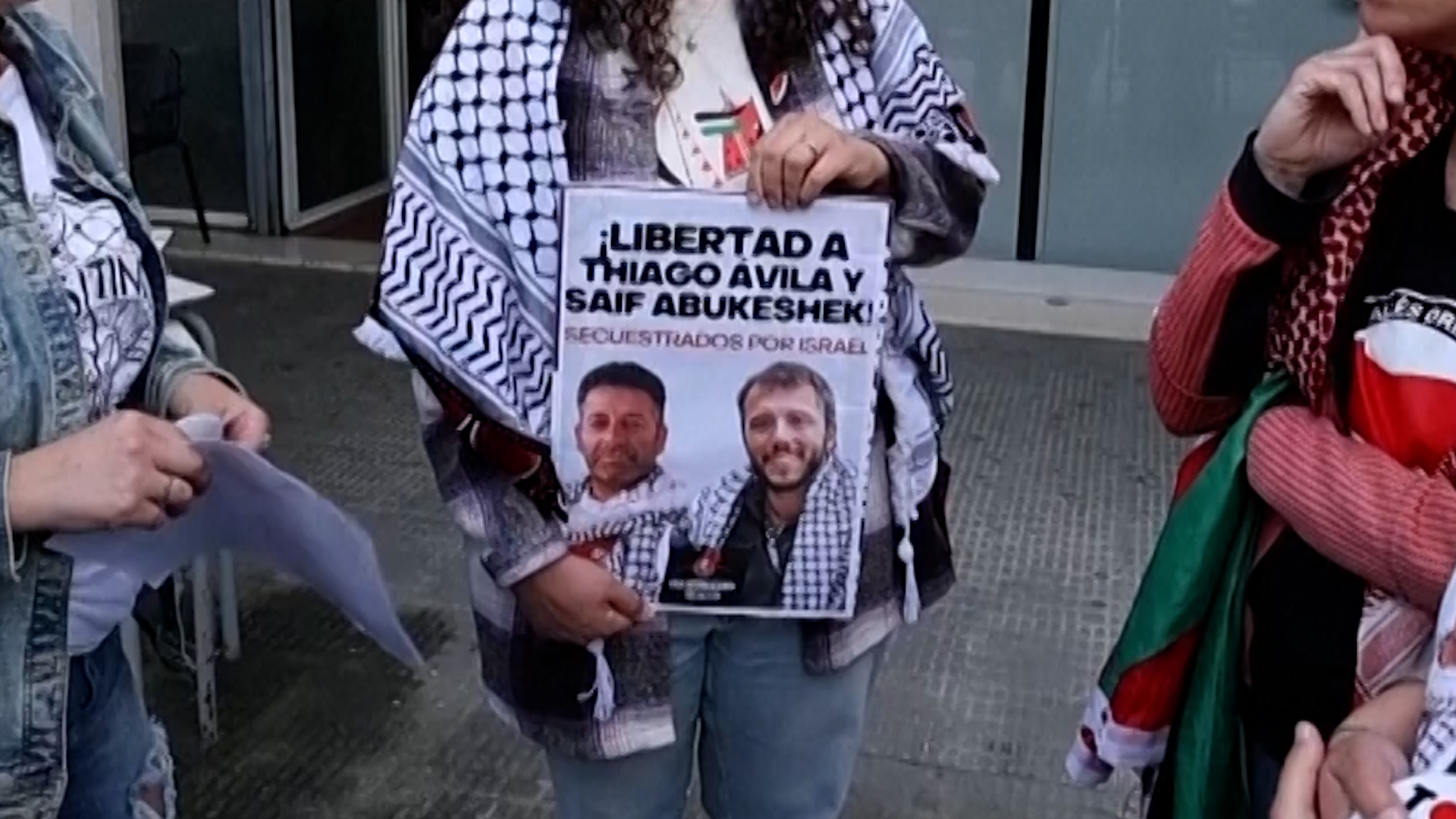 Video thumbnail for UN demands Israel immediately releases flotilla activists