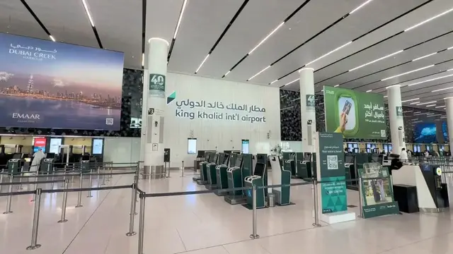 Video thumbnail for Saudi Arabia: Riyadh remains largely operational amid Houthi attack claims.