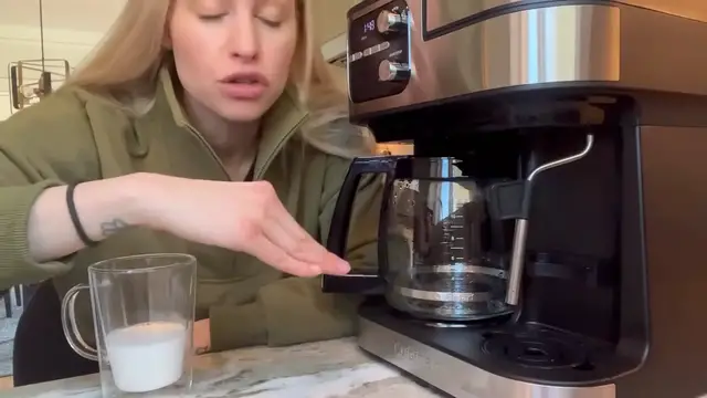 Video thumbnail for Trying out the steam frother function on the Cuisinart Coffee Center Barista Bar Coffeemaker(720P HD)