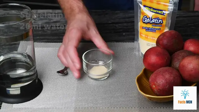 Video thumbnail for I learned a passion fruit dessert that tastes bright and smooth without much work