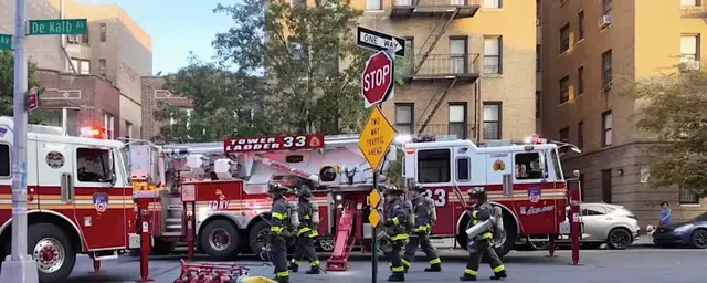 Video thumbnail for Some families to be allowed back into units a month after DeKalb Avenue fire