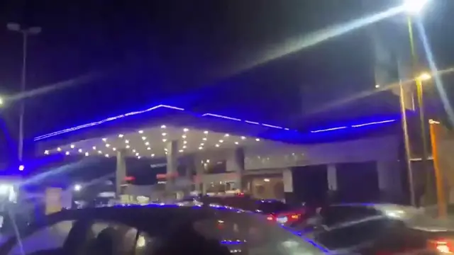 Video thumbnail for Lebanon: Beirut Drivers Queue at Gas Stations.