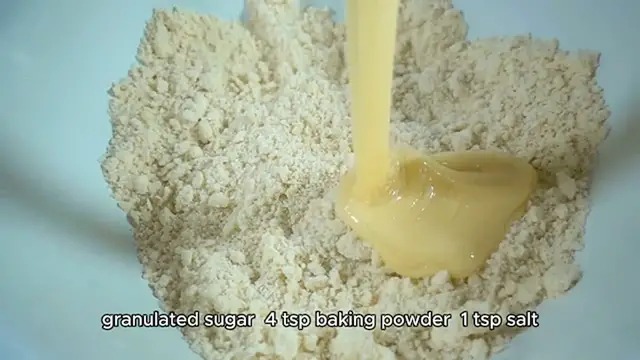 Video thumbnail for Butter Swim Biscuits recipe