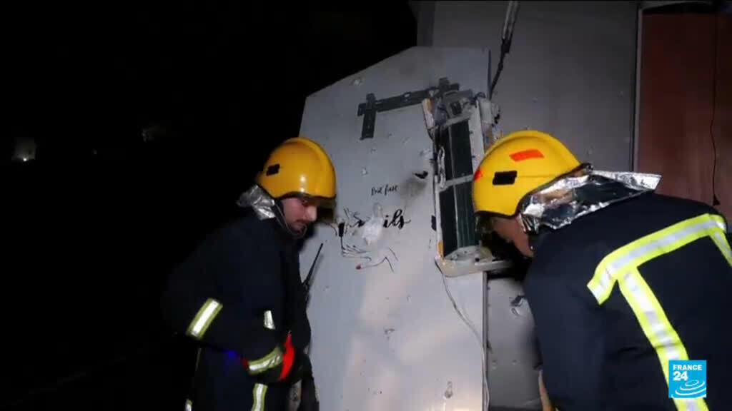 Video thumbnail for 'Not our war': Palestinians mourn first dead after Iran missile fire