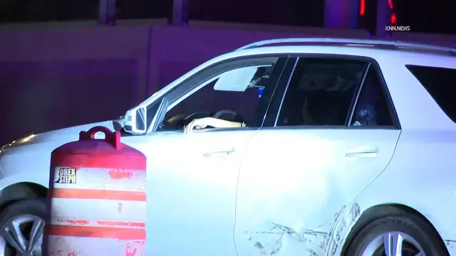 Video thumbnail for US, Los Angeles: Rowland Heights Pursuit of Armed Suspects In Stolen SUV.