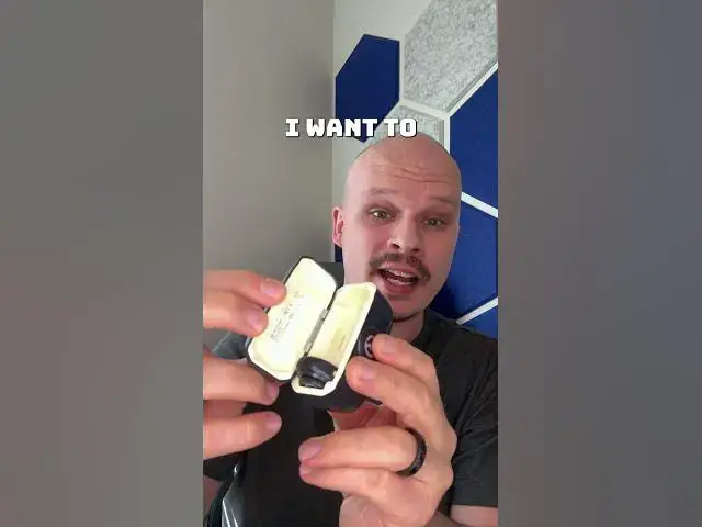'Video thumbnail for My New Hollyland Lark M2 Mics (Replacing the RODE Wireless ME)'