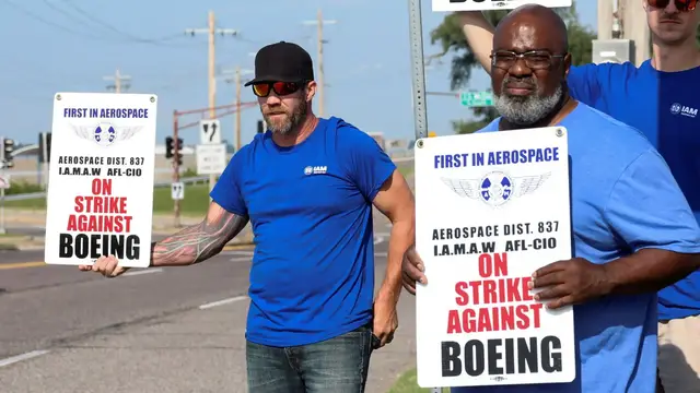 'Video thumbnail for Boeing defence workers strike, demanding better pay and benefits'