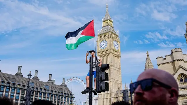 'Video thumbnail for Recognition of a Palestinian state changes little on the ground'
