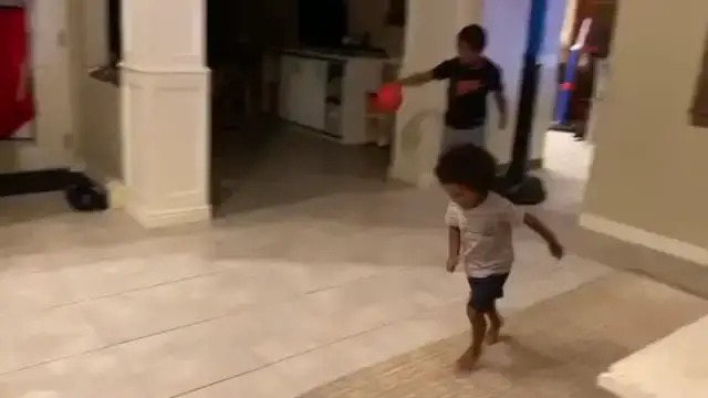 Video thumbnail for Dad Captures Son's Hilarious Reaction To His Traveling Call | Happily TV