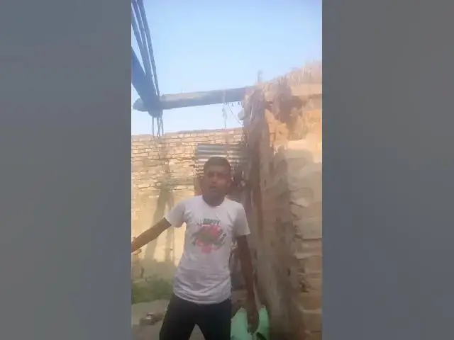 Video thumbnail for कुछ लोगमुझे गरीब समझते हैं 😂😂 #shortvideo #viral #funny #trending #bokacomedy #ytshorts #bollywood