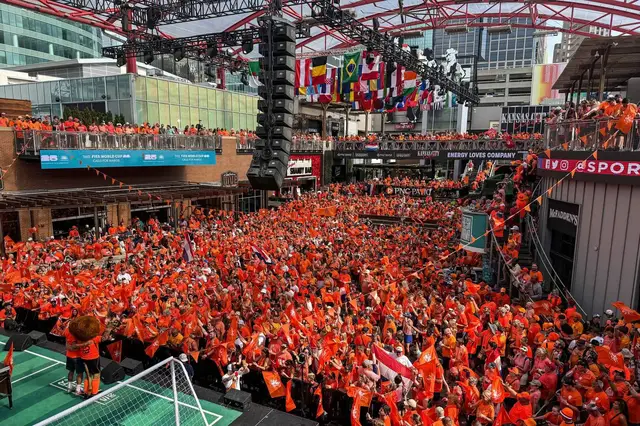 Video thumbnail for Dutch fans party in Kansas City ahead of World Cup clash with Tunisia