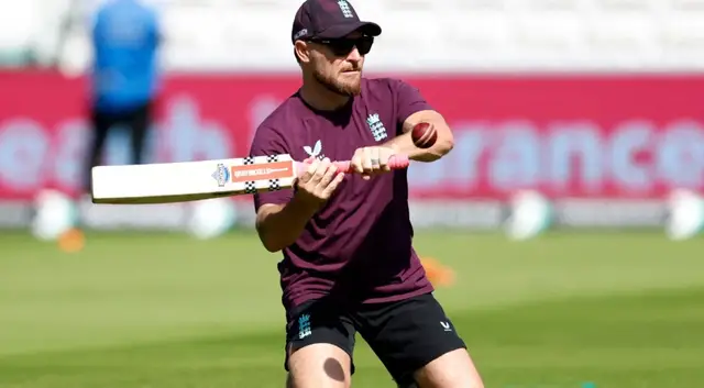 Video thumbnail for England face must-win Ashes Test as coach McCullum rules out major changes
