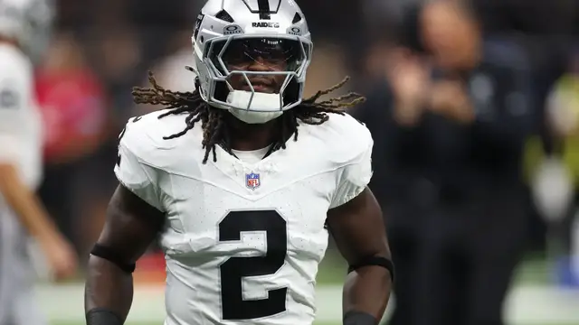 Video thumbnail for Ashton Jeanty's Ankle and Plantar Fascia Issues: Game Impact