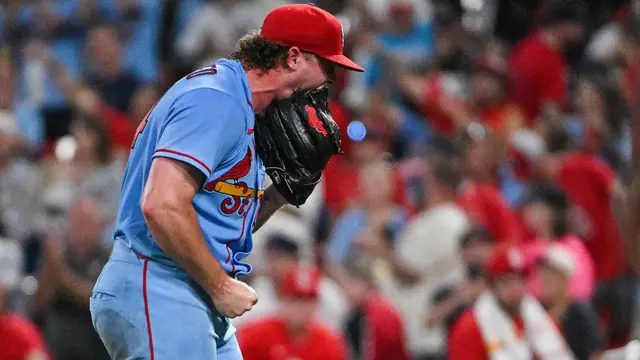 Video thumbnail for Cardinals Struggling: Have They Become Sellers Now?