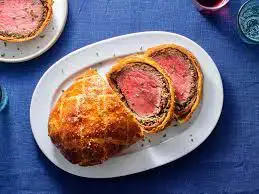 Video thumbnail for Beef Wellington Recipe