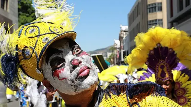 Video thumbnail for Cape Town celebrates culture at annual Minstrels’ Parade