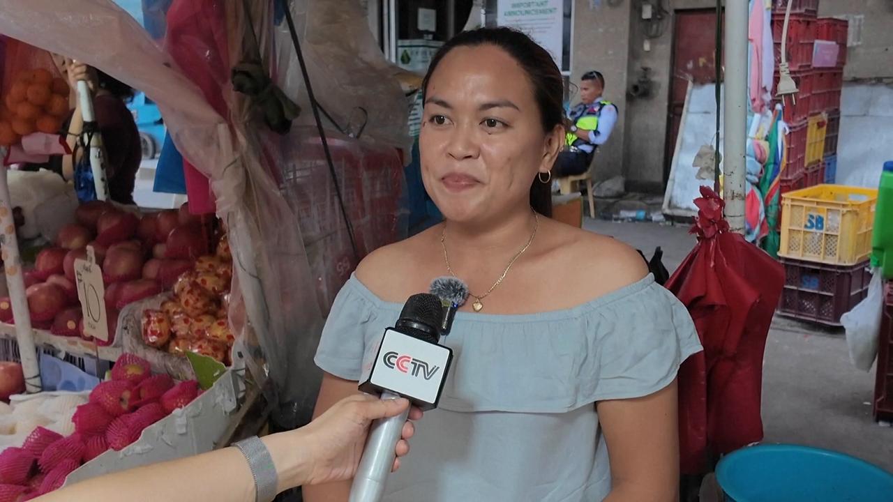 Video thumbnail for Philippines: Life gradually returning to normal in Philippines after quake.